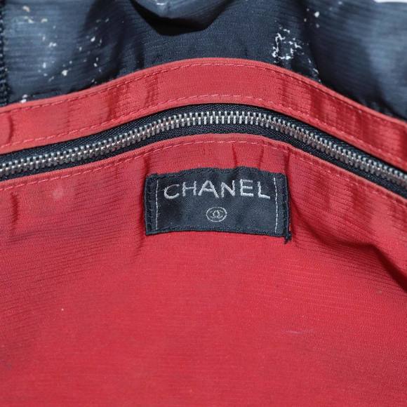 CHANEL Travel line Tote Bag Nylon Black CC Auth 81866 - Picture 15 of 16